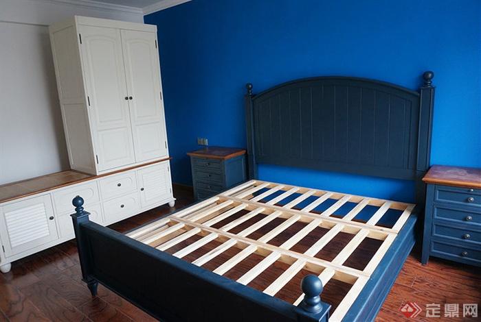 床,木床,柜子,床头柜
