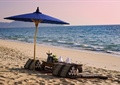 海滩,沙滩,桌椅,太阳伞