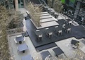 下沉式广场,桌椅,木平台