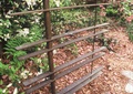栏杆,花卉植物,地面铺装