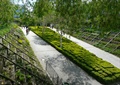 层叠式花池,灌木丛,绿化景观