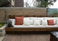 庭院景观,坐凳,木地板,砖砌矮墙