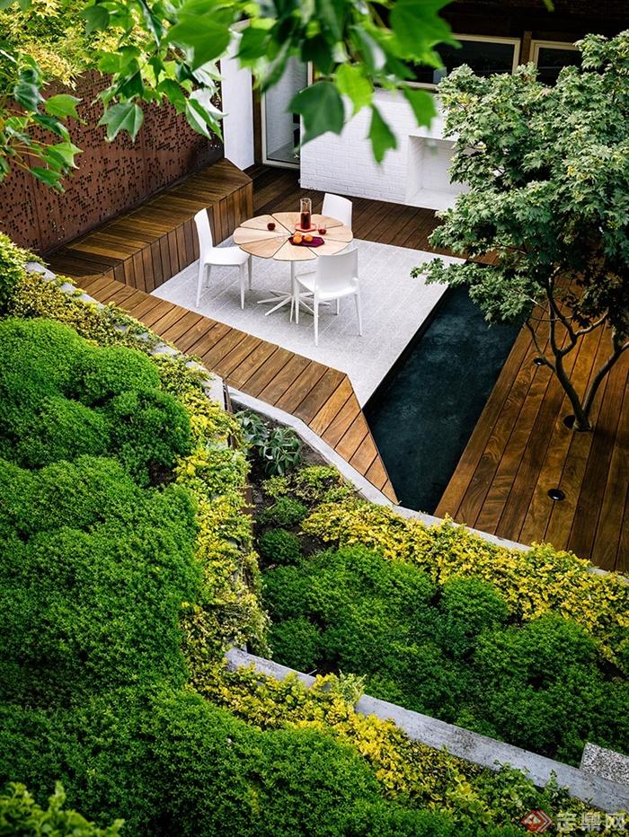 坐凳,木板铺装,桌椅组合,绿植,种植池